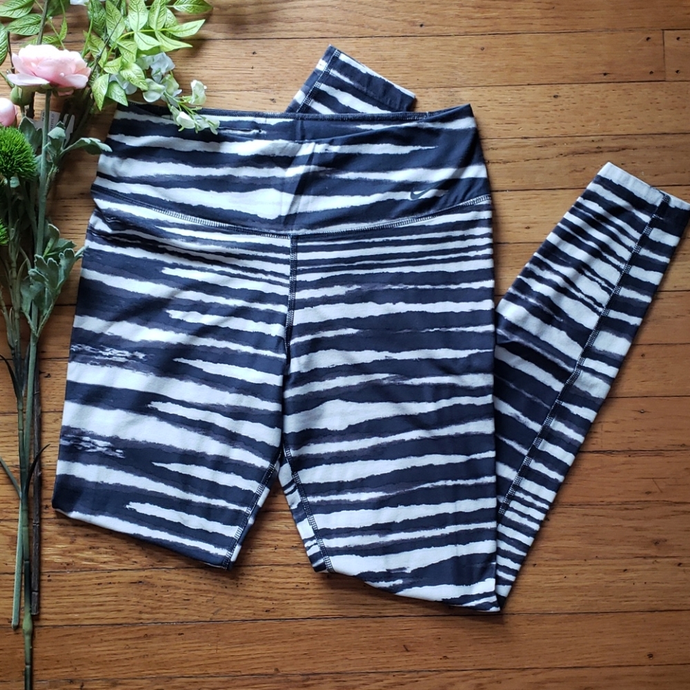 Nike DriFit Legging